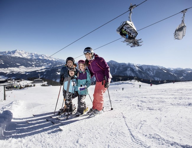 Familienskiurlaub © Flachau Tourismus